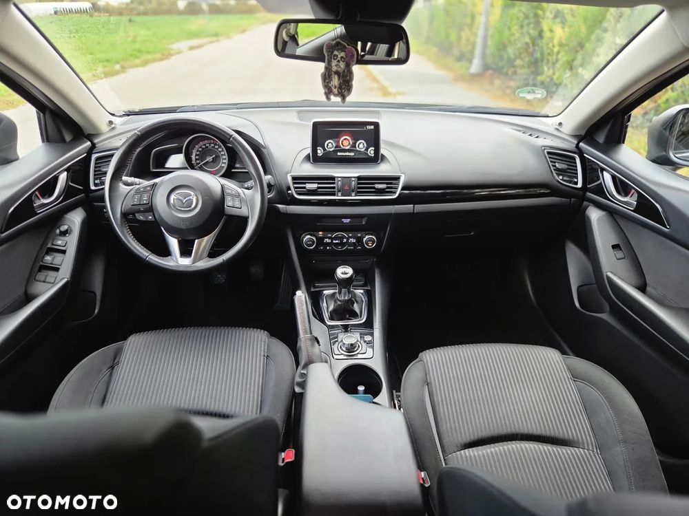 Mazda 3 - 16