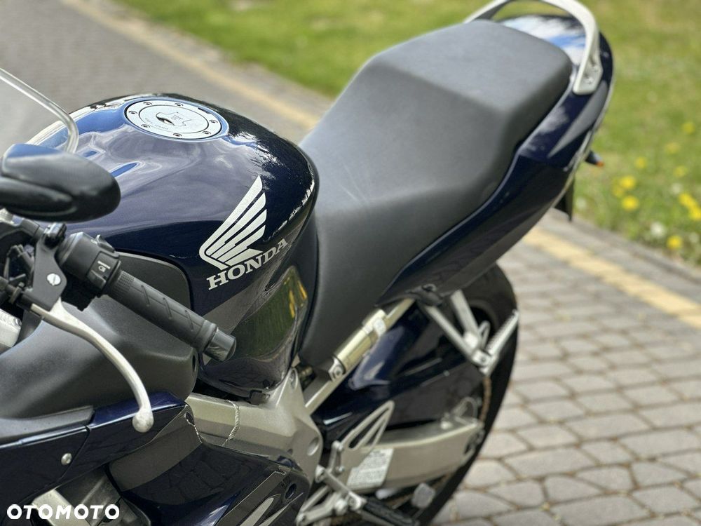 Honda CBR - 7