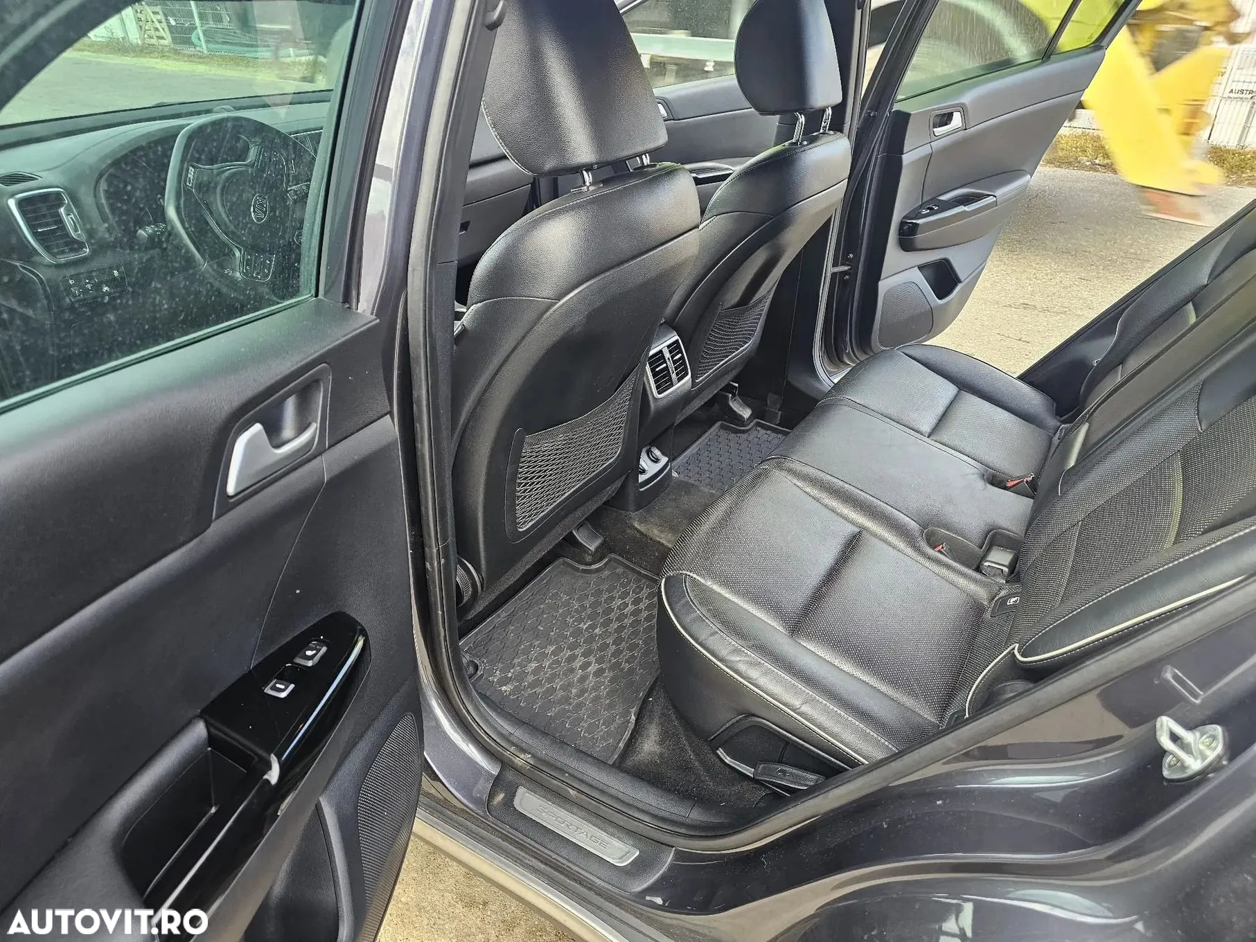 Kia Sportage 1.6 T-GDI 7DCT 4x4 GT Line - 16