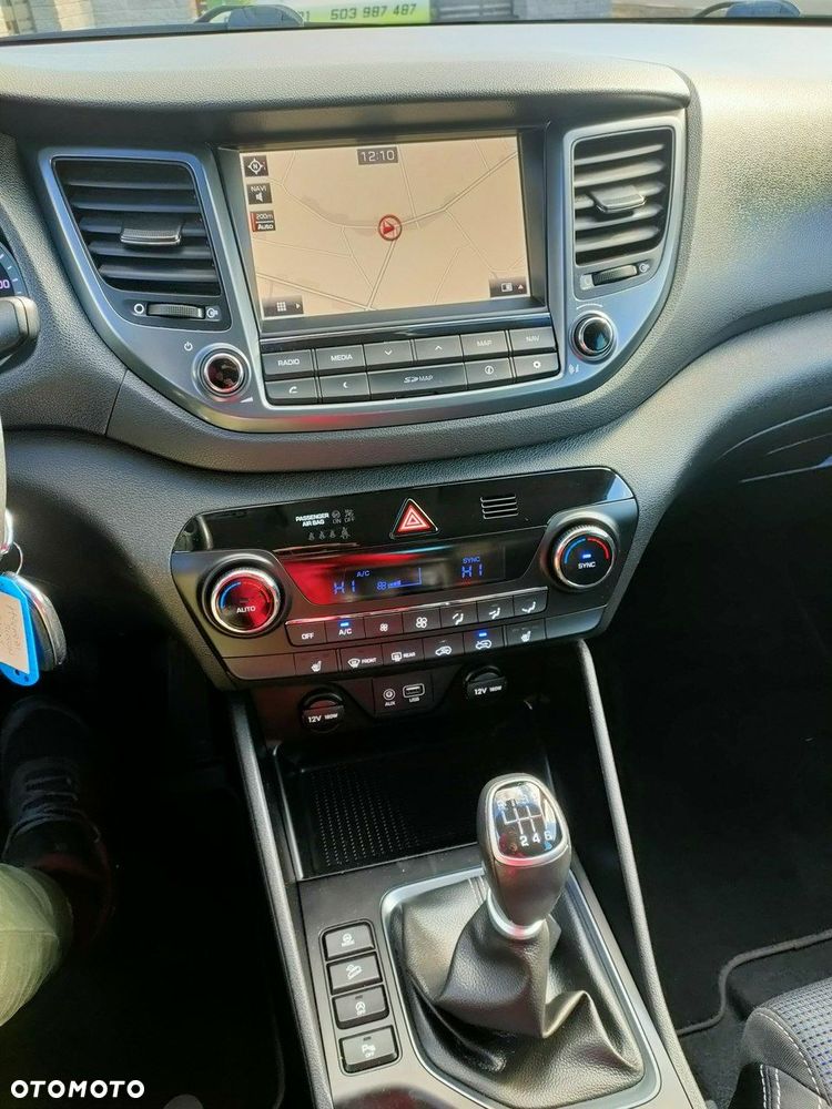 Hyundai Tucson 1.6 GDi 2WD Trend - 24