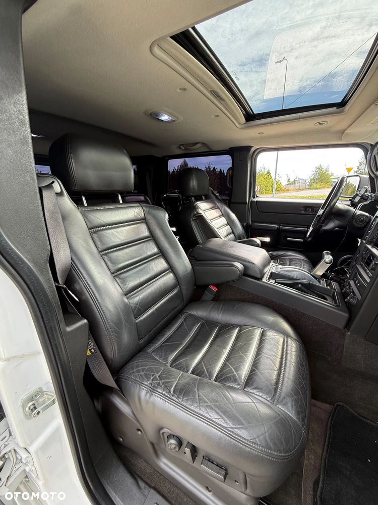 Hummer H2 6.0 V8 - 23