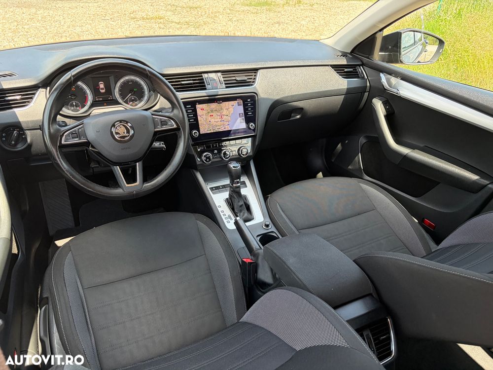 Skoda Octavia 1.6 TDI DSG Ambition - 14