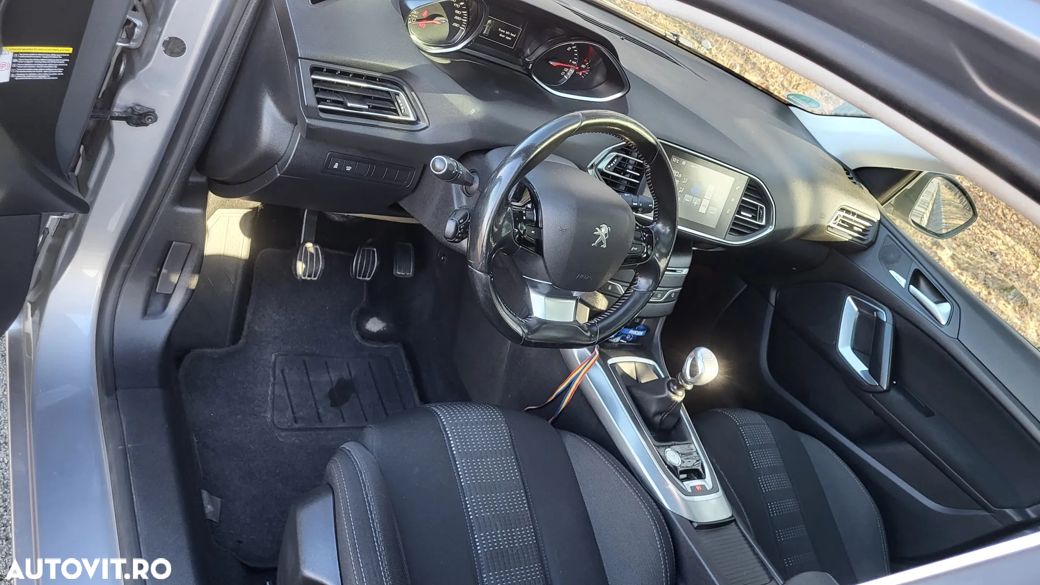 Peugeot 308 BlueHDi FAP 150 Stop & Start Allure - 12