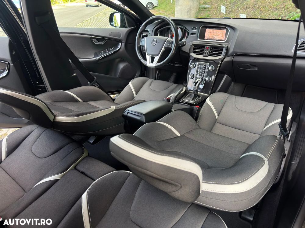 Volvo V40 D2 Geartronic Pro - 9