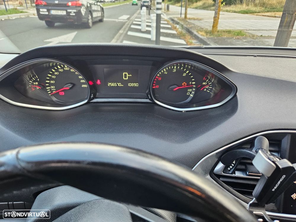 Peugeot 308 1.6 BlueHDi Access - 2