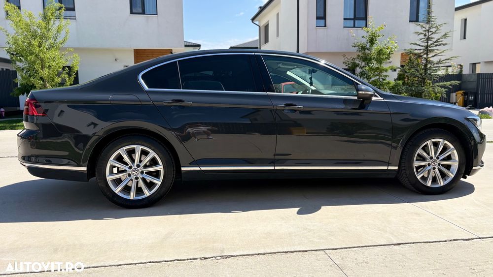 Volkswagen Passat 2.0 TDI (BlueMotion Technology) DSG Highline - 3