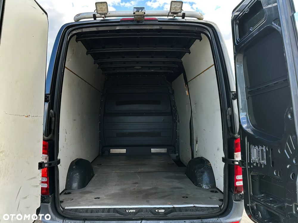 Mercedes-Benz Sprinter W906 - 25