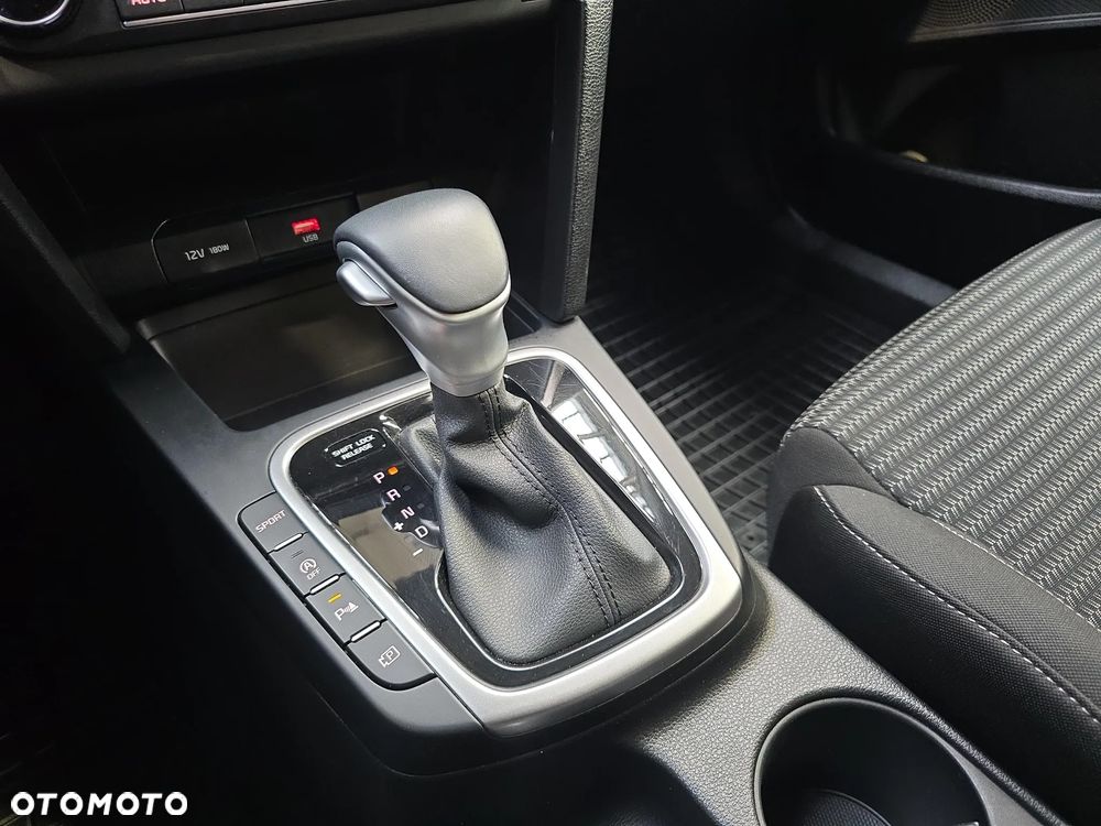 Kia XCeed 1.5 T-GDI M DCT - 15