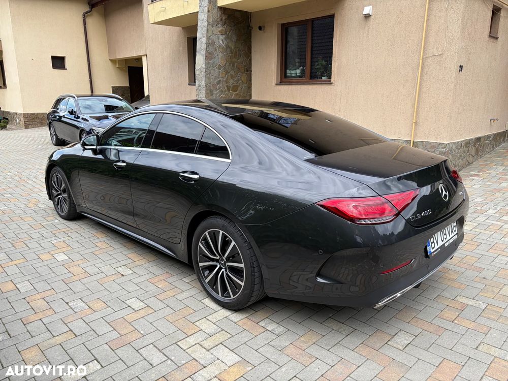Mercedes-Benz CLS - 6
