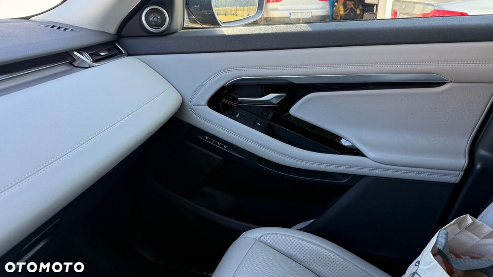Land Rover Range Rover Evoque - 19