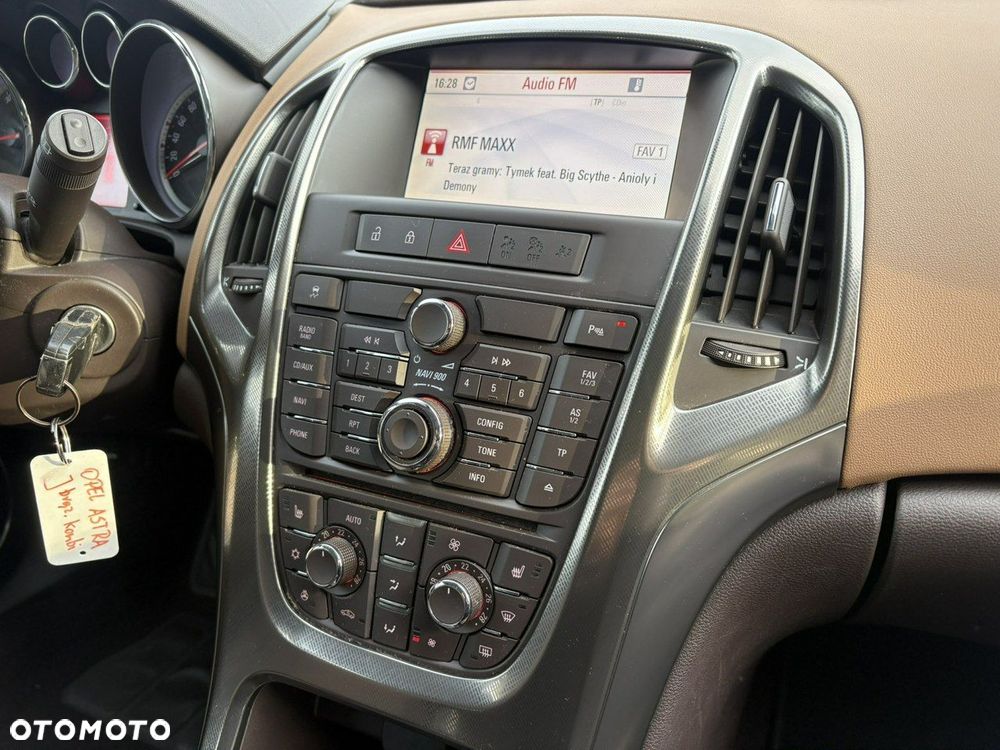 Opel Astra - 16