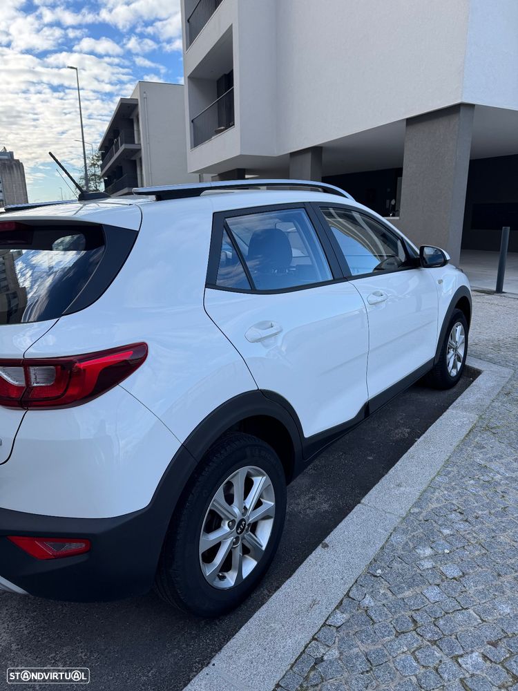 Kia Stonic 1.0 T-GDI Drive - 4