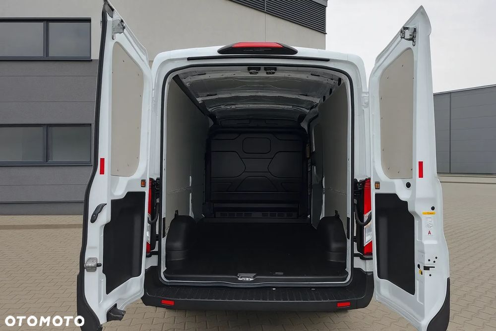 Ford Transit L3H2 - 10