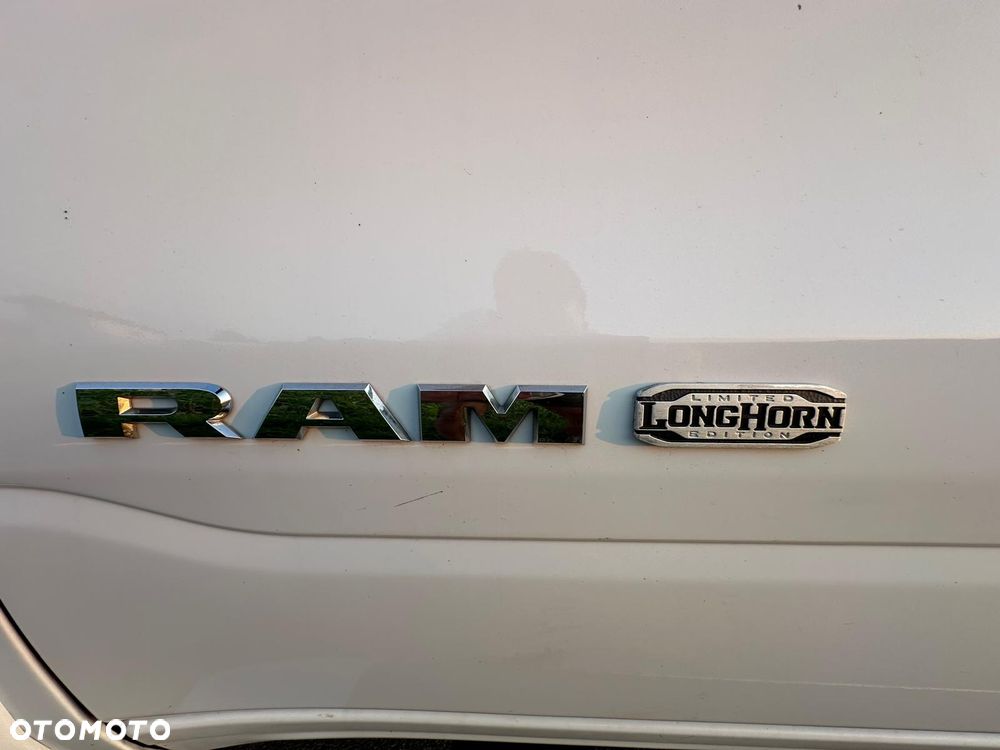 Dodge RAM - 15