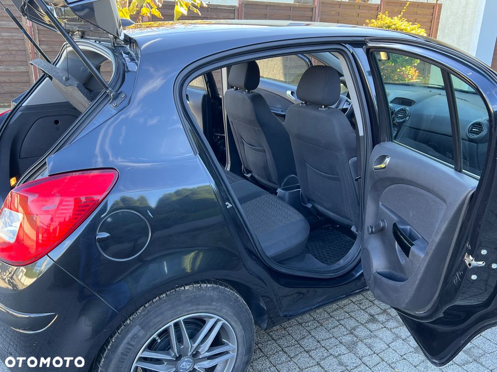 Opel Corsa - 24