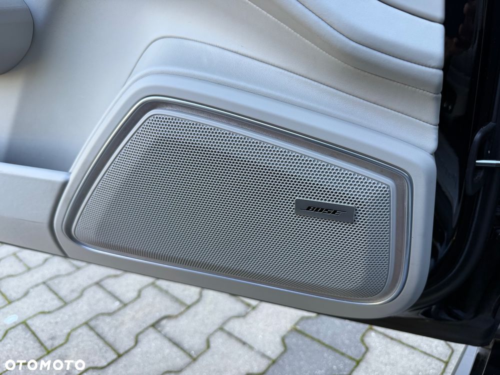 Porsche Panamera 4S Executive - 20