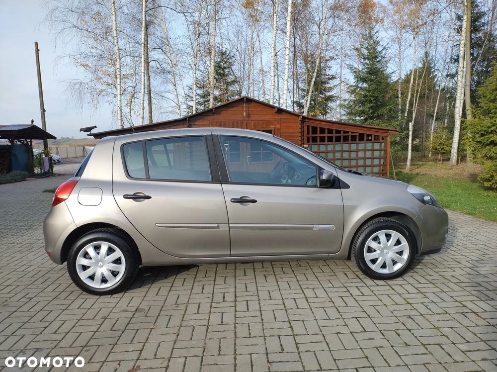 Renault Clio 1.2 16V Dynamique - 15
