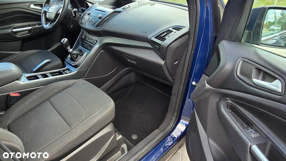 Ford Kuga 1.5 EcoBoost FWD Trend - 22