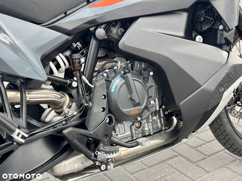 KTM Adventure - 14