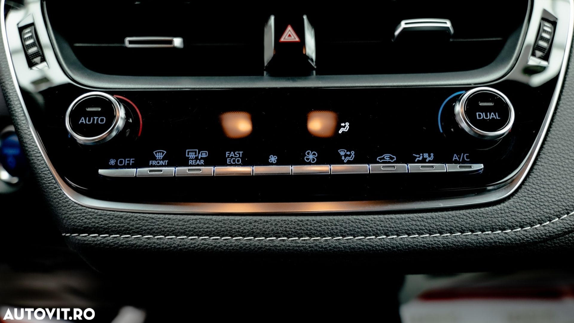Toyota Corolla 1.8 Hybrid Touring Sports Business Edition - 21