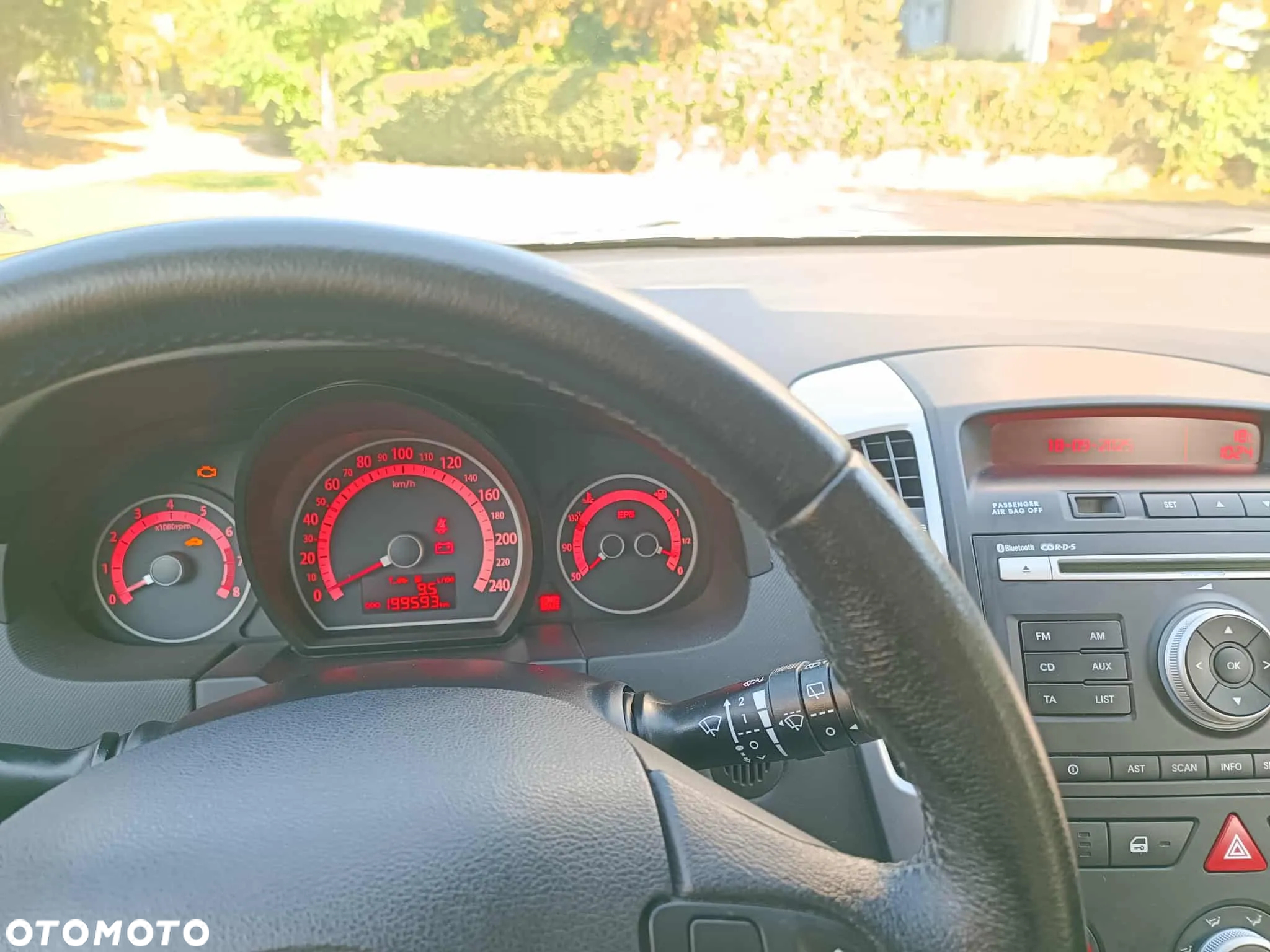 Kia Ceed - 12
