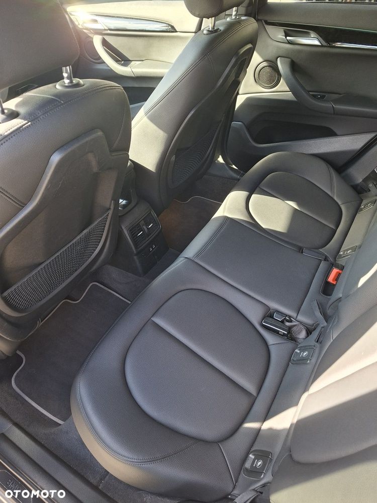 BMW X1 - 13