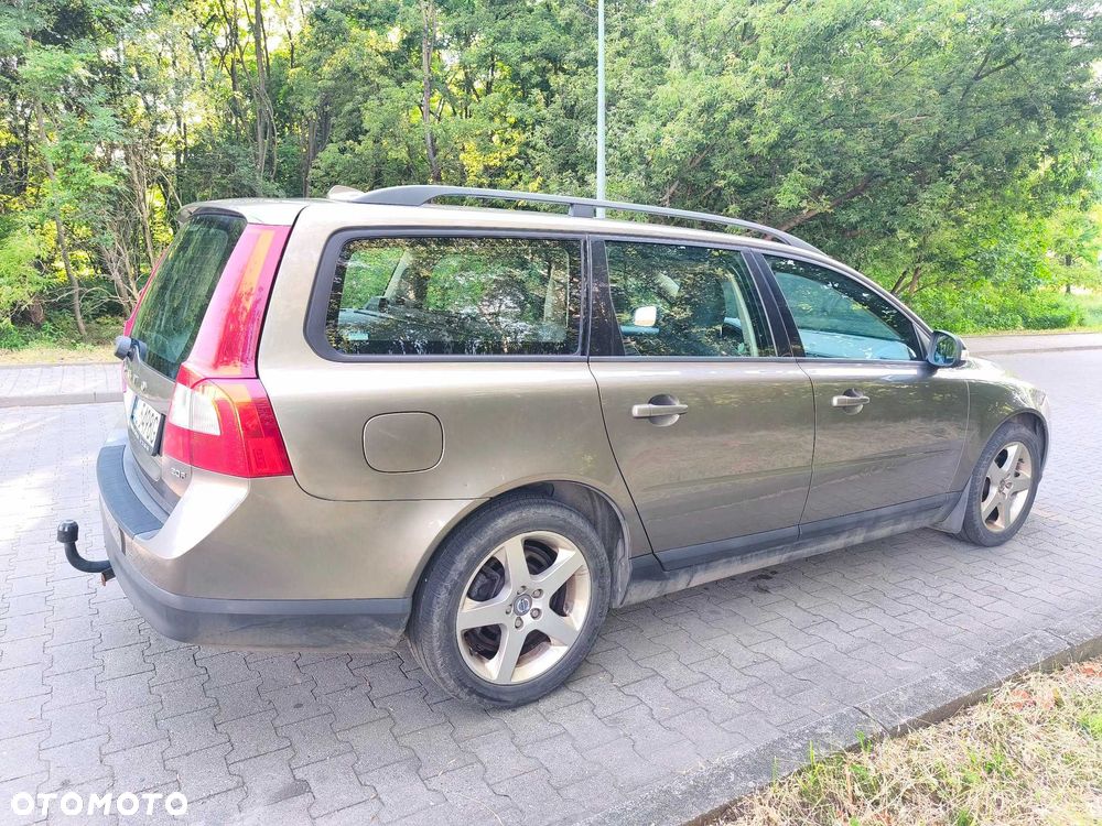 Volvo V70 - 3