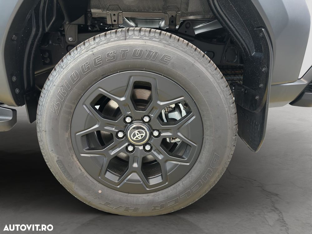 Toyota Hilux 2.8D MHEV Double Cab 6AT AWD Invincible - 21