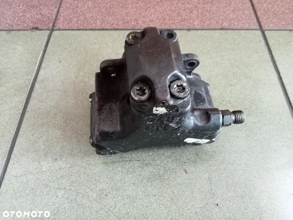 POMPA WTRYSKOWA SPRINTER 2.2 CDI A6110700501 - 2
