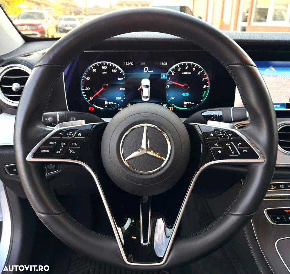 Mercedes-Benz E - 23