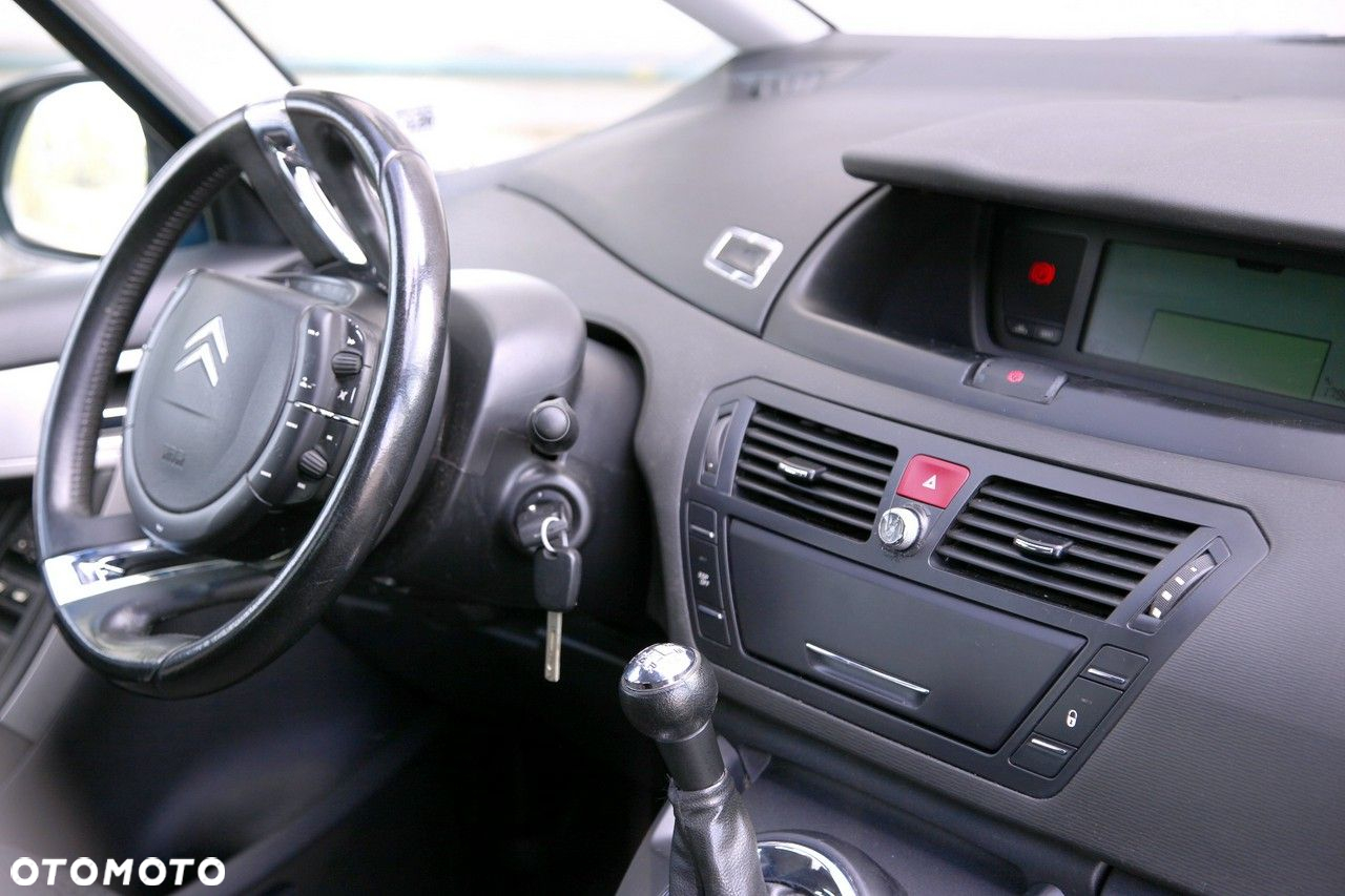 Citroën C4 Picasso - 11