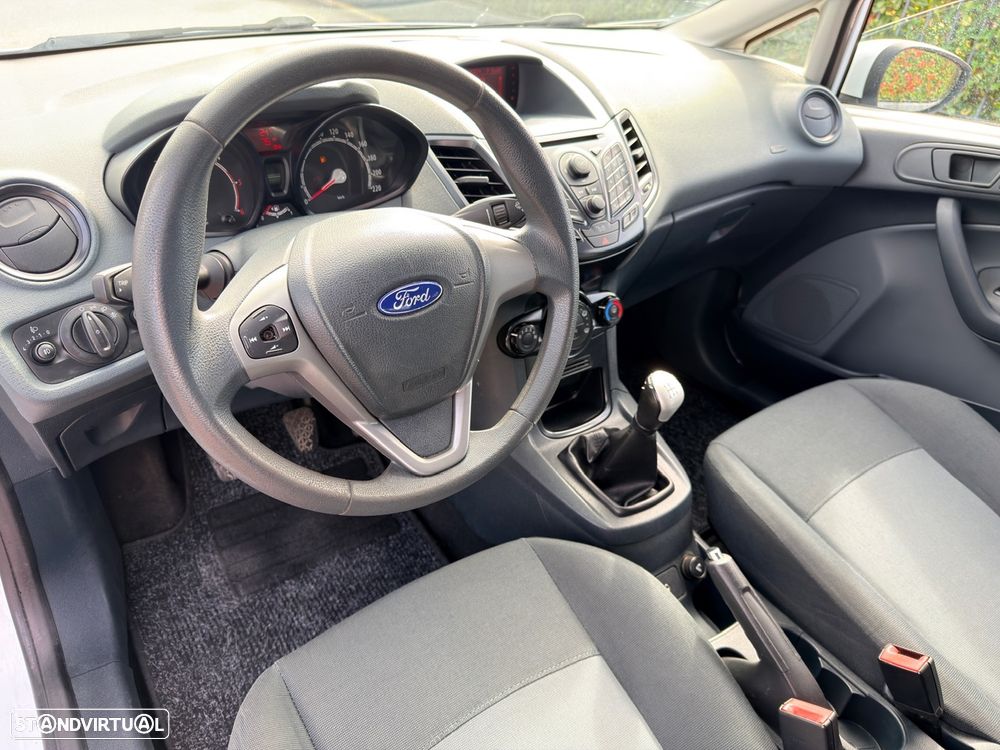 Ford Fiesta 1.4 tdci SportVan - 13
