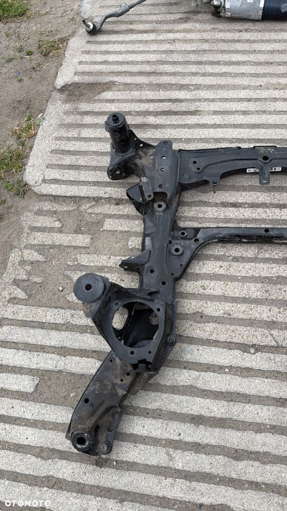 WÓZEK SANKI BMW G05 G06 - 3