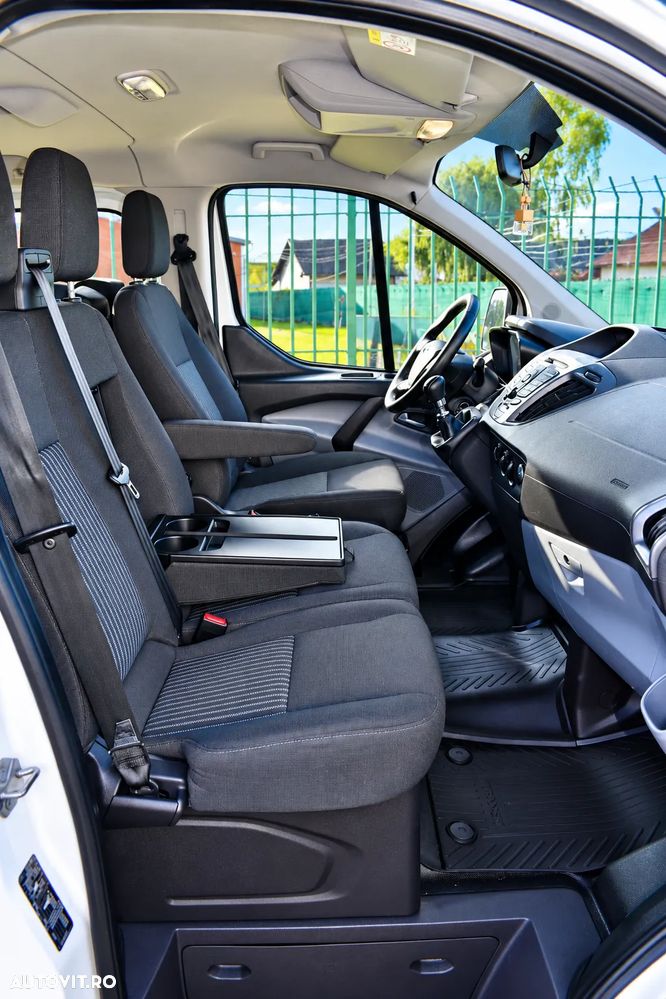 Ford Transit Custom - 10