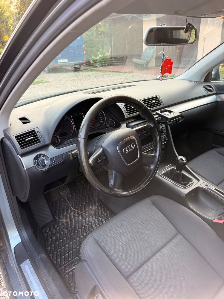 Audi A4 Avant - 3