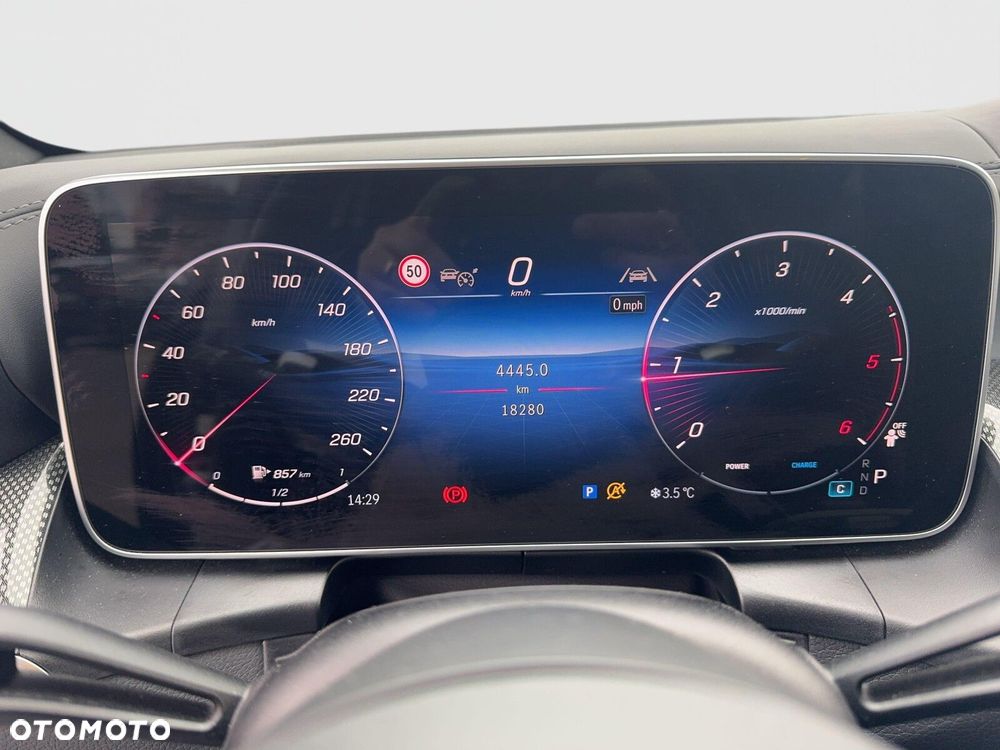 Mercedes-Benz GLC - 16