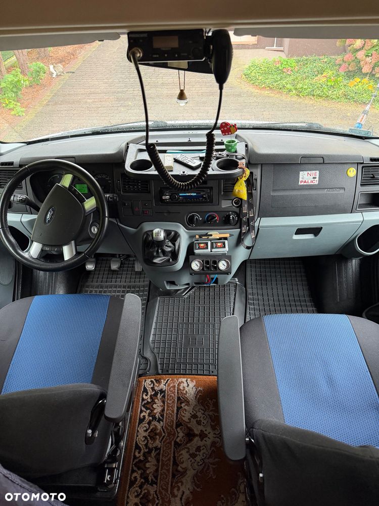 Ford Transit - 17