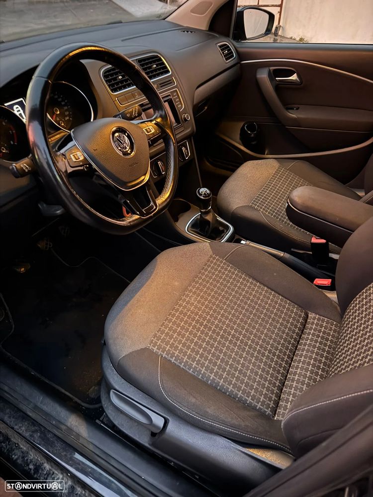VW Polo 1.0 Confortline - 9