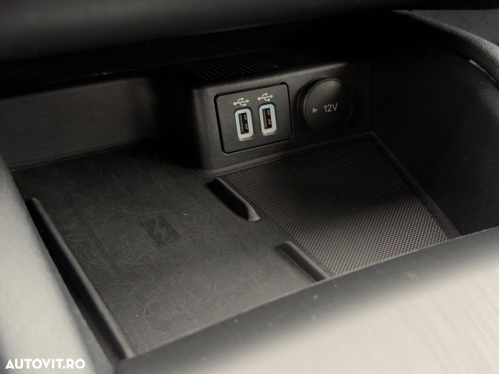 Ford Kuga 2.5 Duratec PHEV Titanium - 25