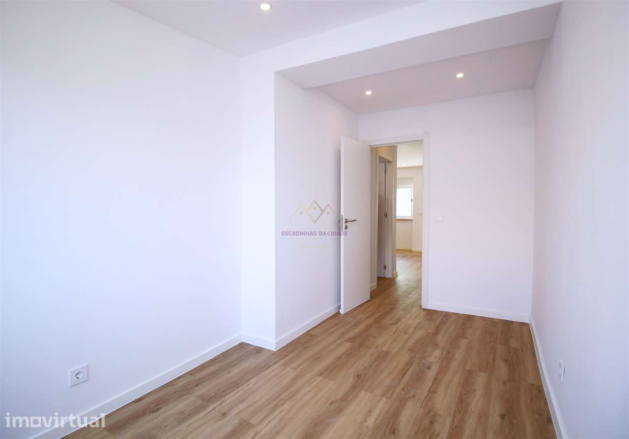 Apartamento T2 remodelado proximo Loja do Cidadão Queluz - Grande imagem: 5/22
