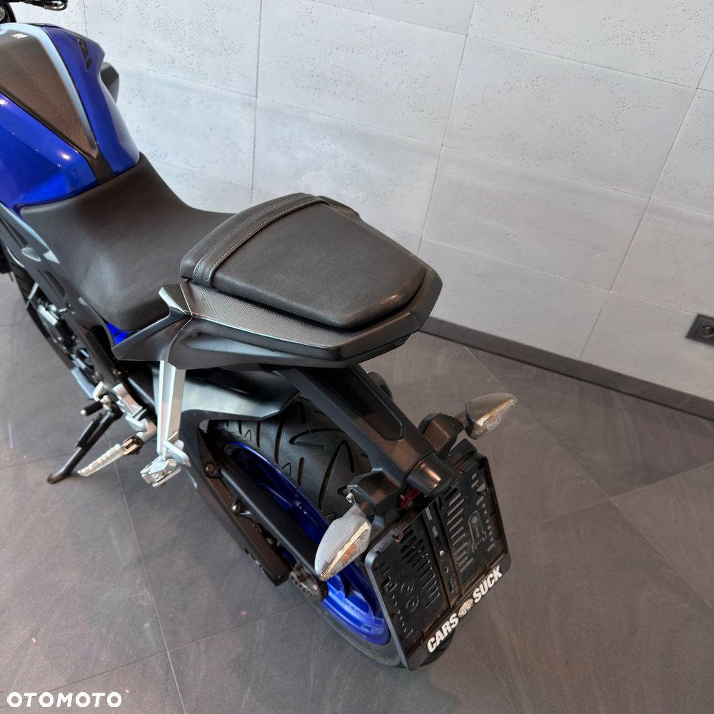 Yamaha MT - 13