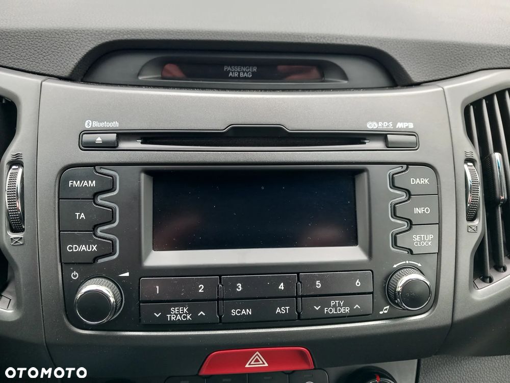 Kia Sportage 2.0 CVVT 4WD Automatik Vision - 27