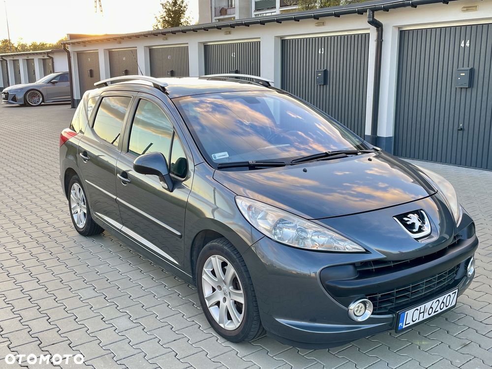 Peugeot 207 - 2