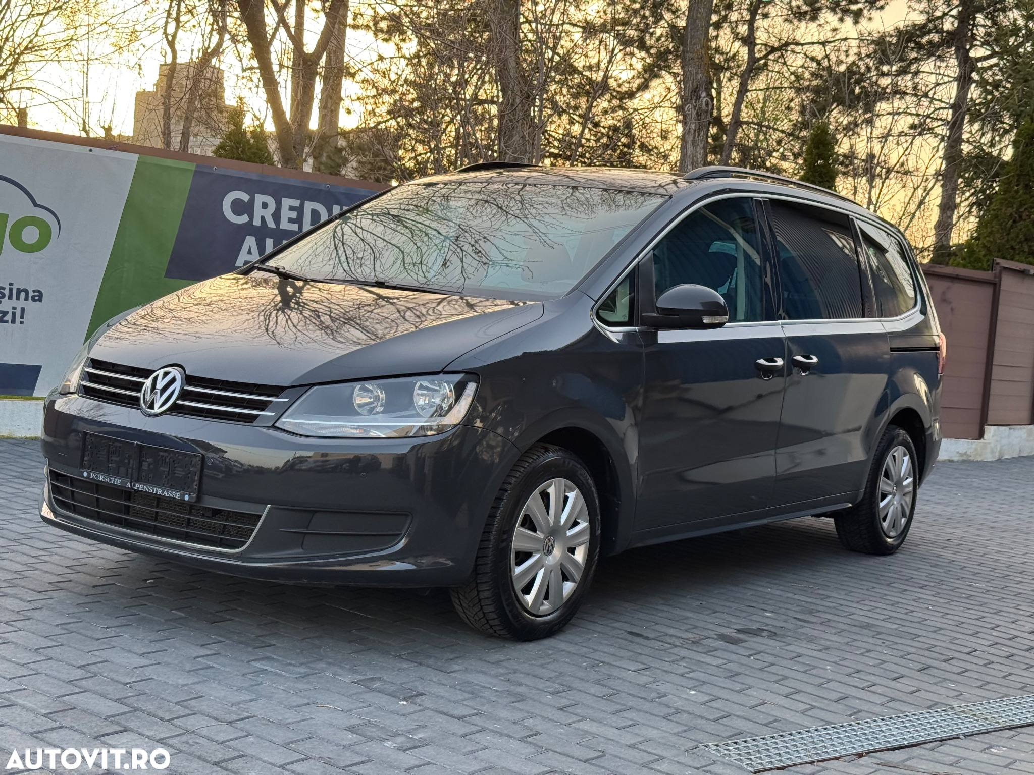 Volkswagen Sharan 2.0 TDI BlueMotion Technology Life - 19