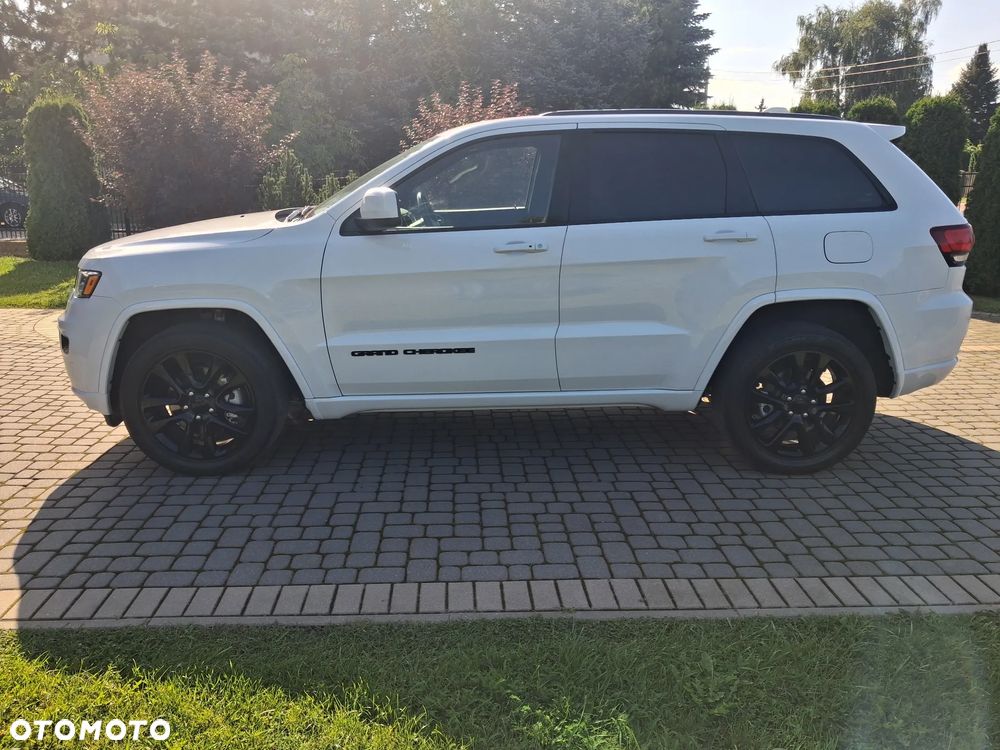 Jeep Grand Cherokee - 3