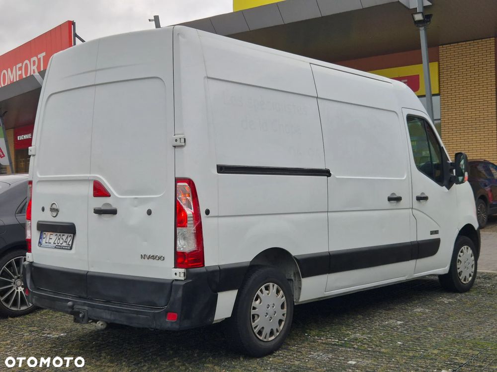 Nissan NV400 - 36