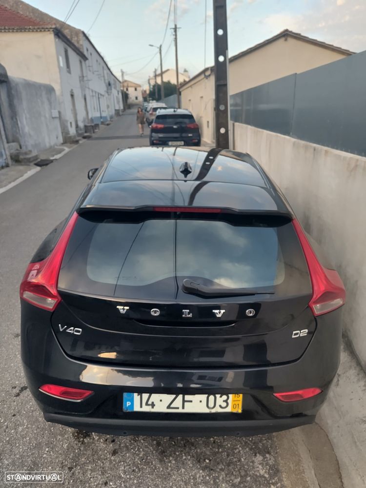 Volvo V40 D2 - 7