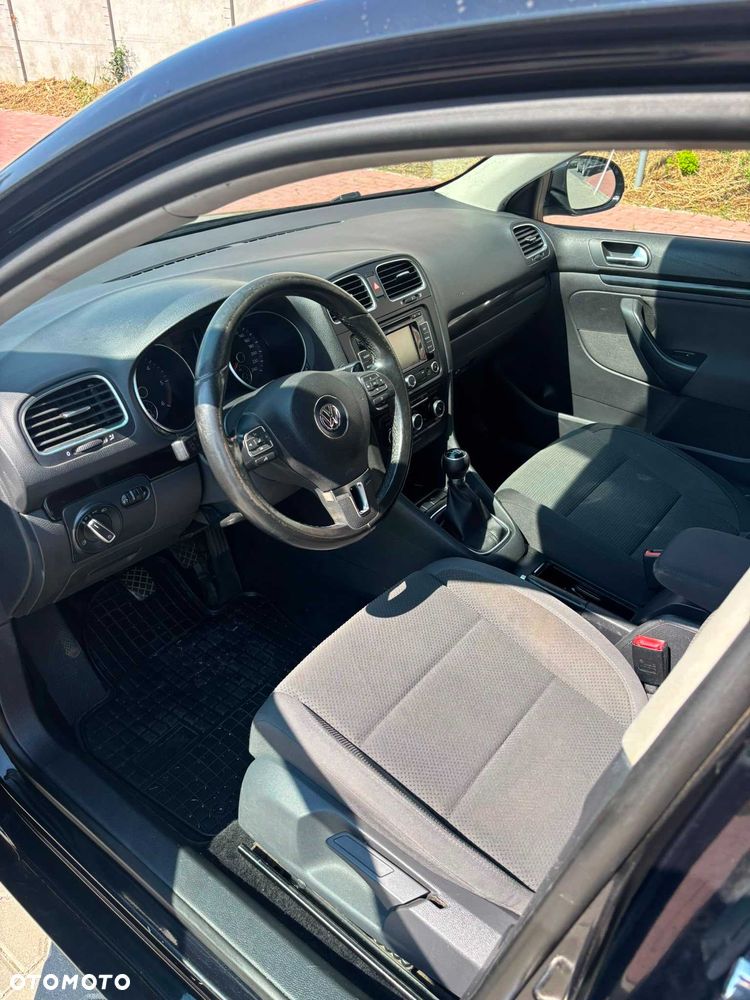 Volkswagen Golf - 5