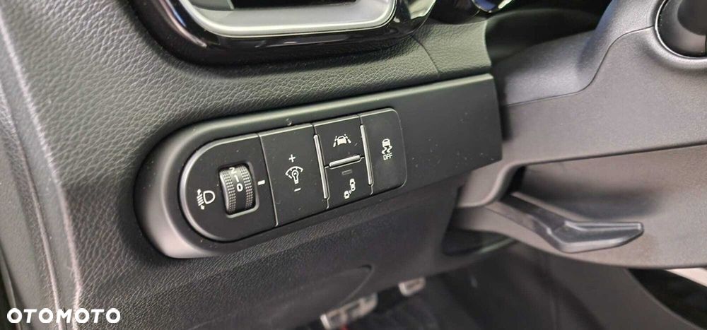 Kia ProCeed 1.6 T-GDI GT DCT - 17