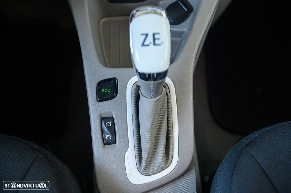 Renault Zoe - 51